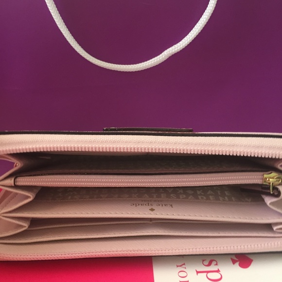 NWT KATE SPADE HEDA HAVEN LANE POLKA DOT WALLET - Picture 5 of 7